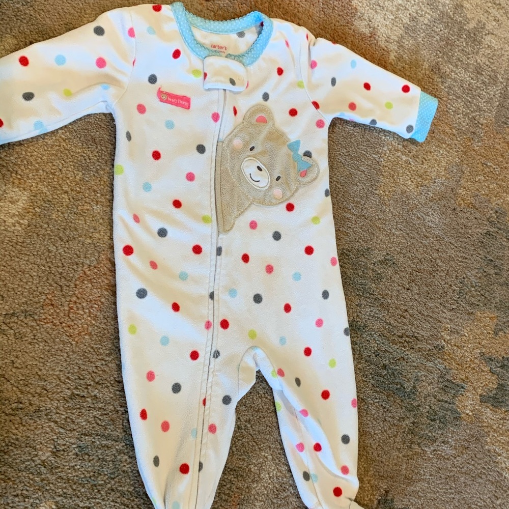 4/$12 carter’s zip up sleep and play